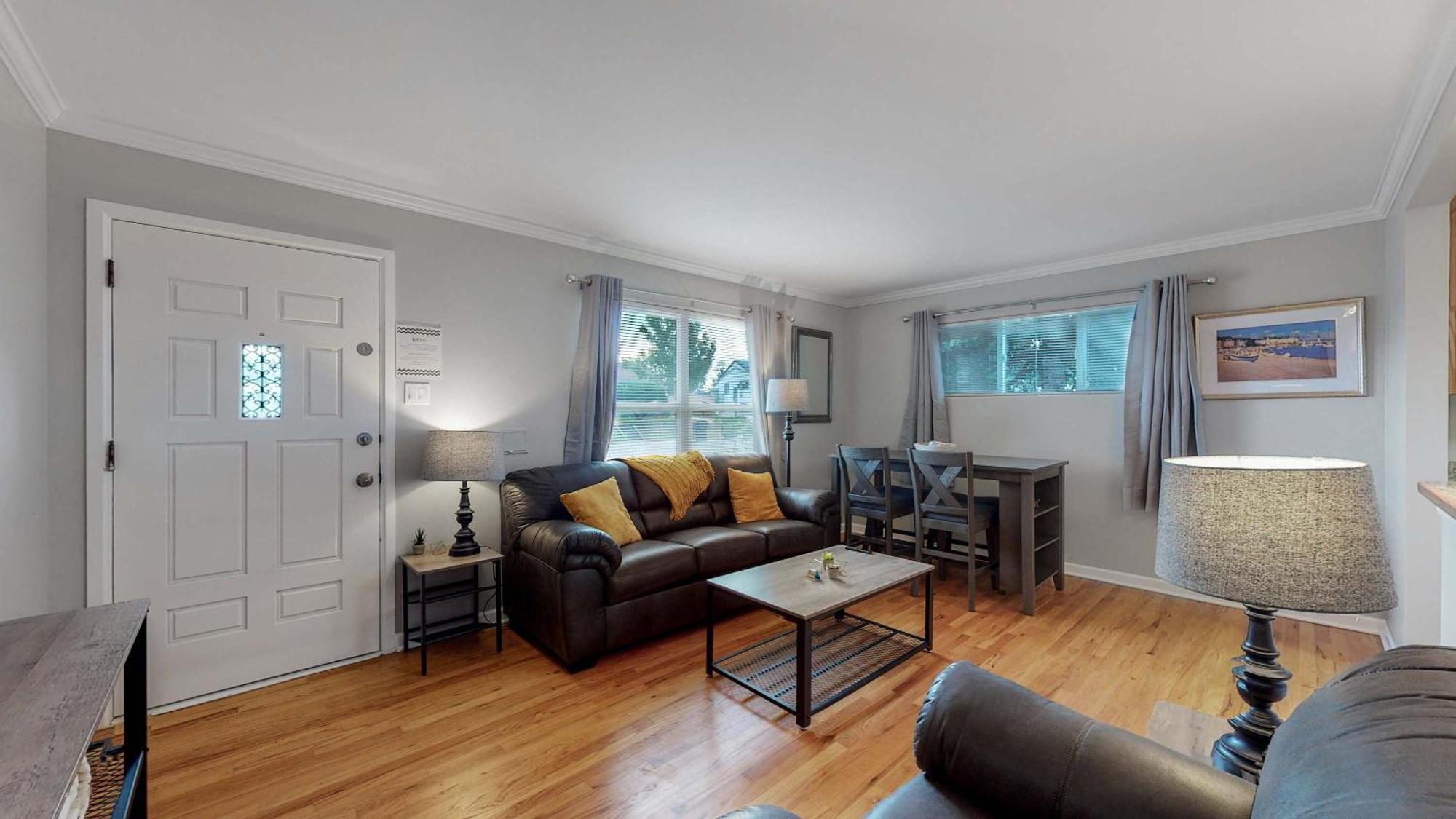 Great Two Bedroom Family Spot With Convenient Access To Downtown * Denver